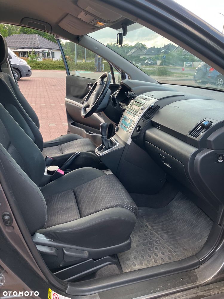 Toyota Corolla Verso 1.8 Sol - 10