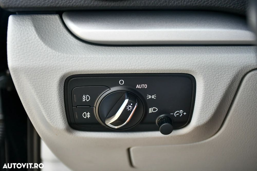 Audi A3 1.6 TDI Sportback (clean diesel) S tronic Attraction - 15