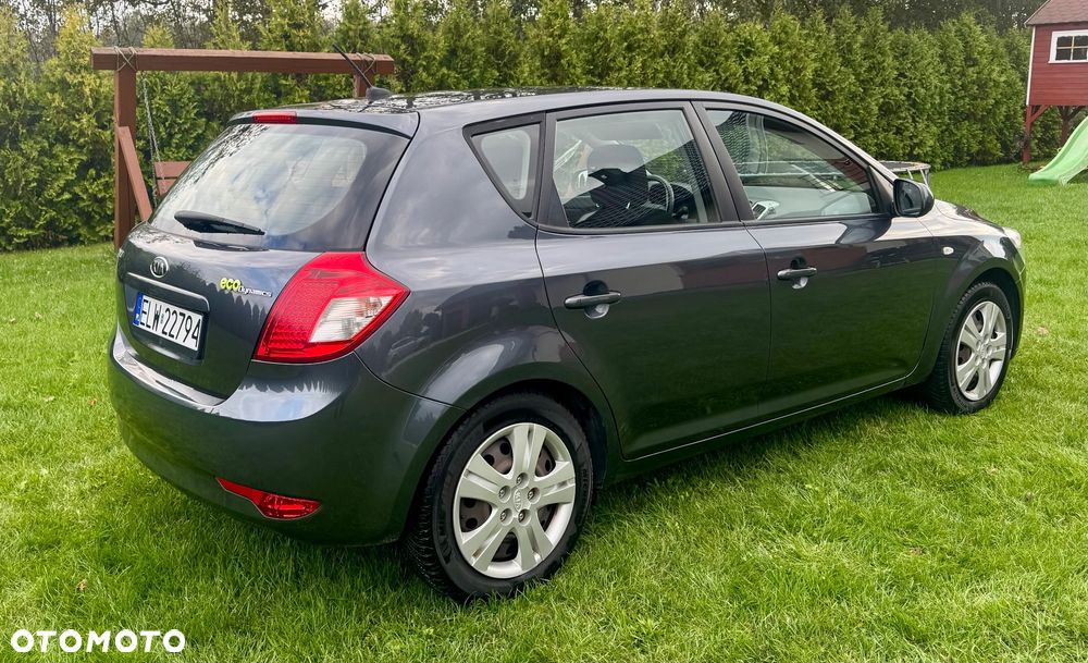 Kia Ceed Cee'd 1.4 Comfort + - 12