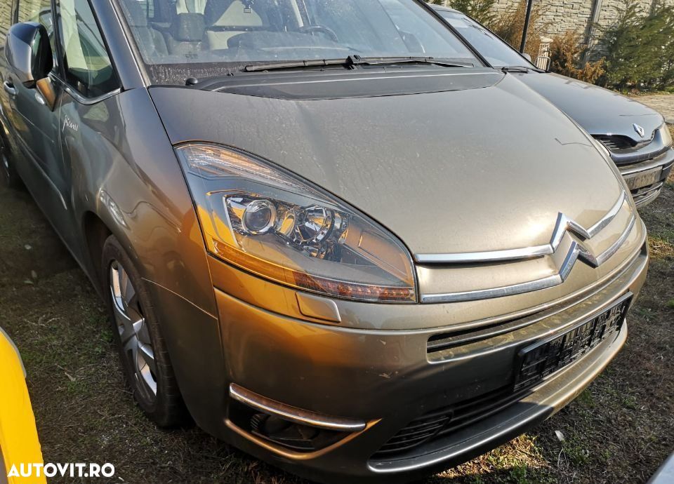 Motor 2.0hdi EURO 4 cu filtru particule Citroen C4 Picasso 2009 - 1