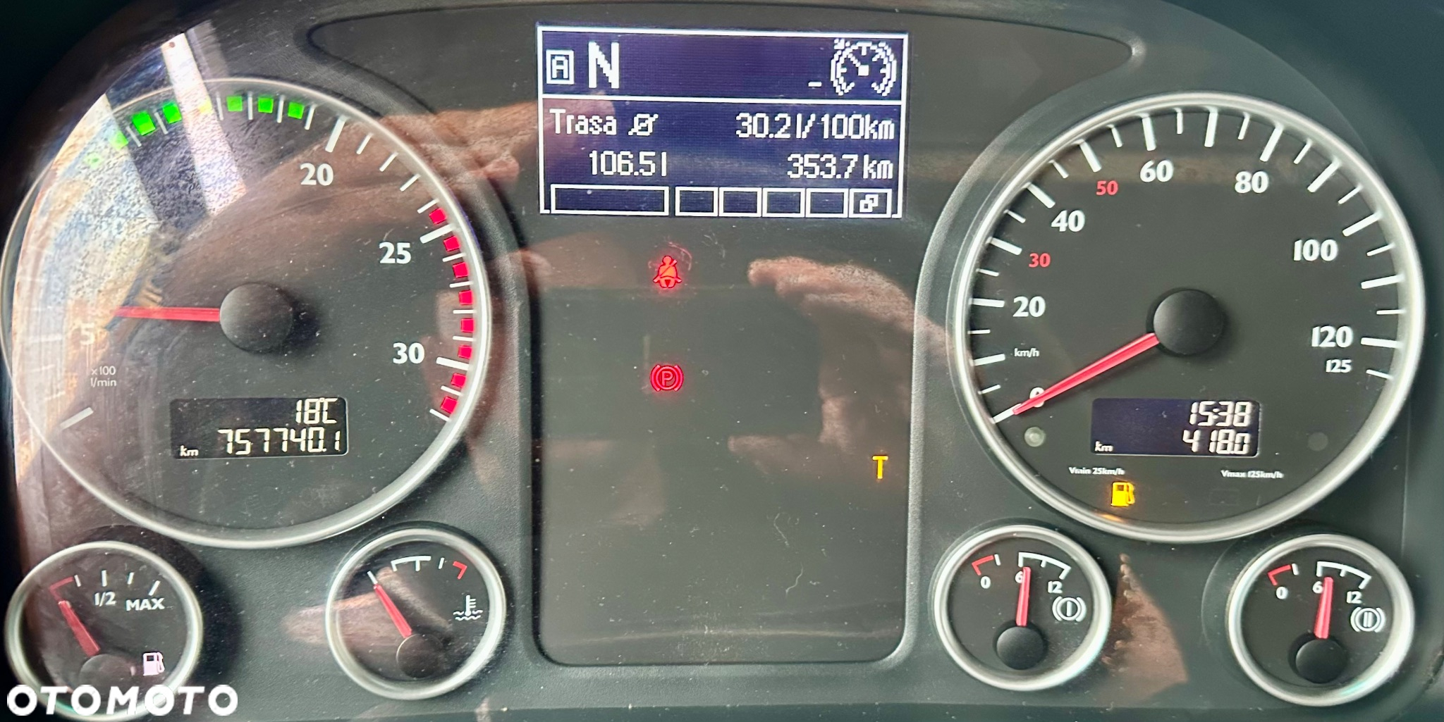 MAN TGX 18.480 XLX AUTOMAT HYDRAULIKA DO WYWROTU KLIMA SPOJLERY LODÓWKA 750000km 1xALUTANK WAGA:7848kg EURO 5 EEV 2014r ŁADNY - 14