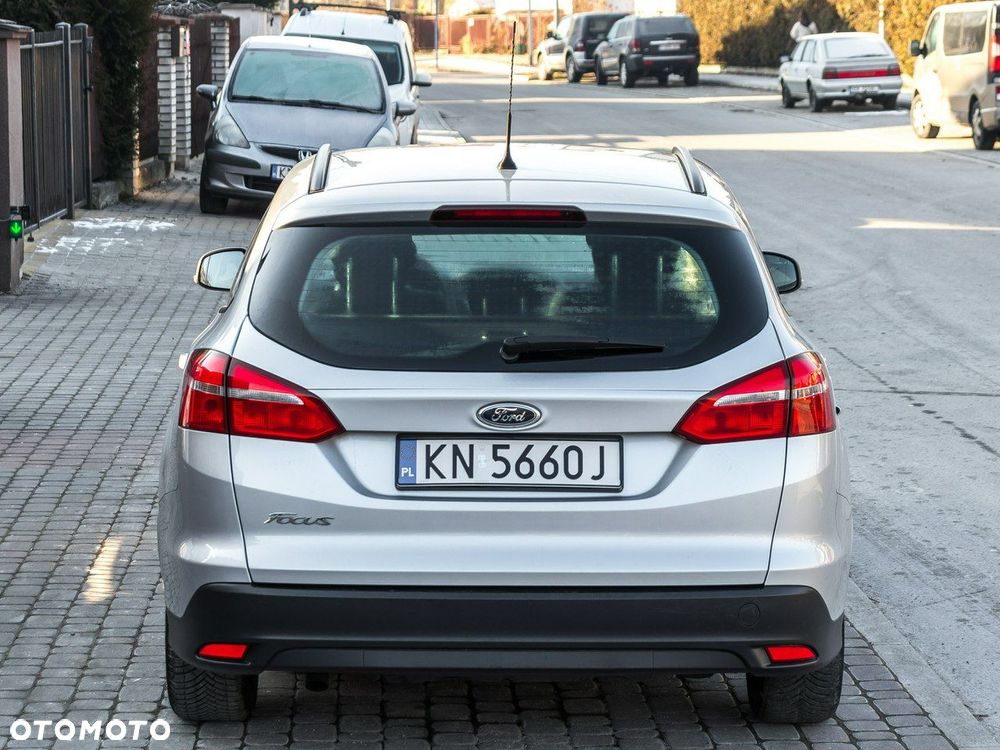 Ford Focus - 8