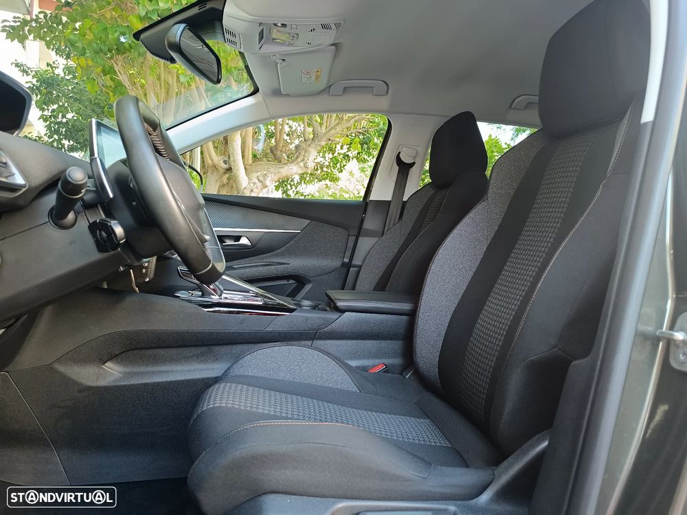 Peugeot 3008 PureTech 130 Stop & Start GPF EAT8 Active Business-Pack - 11