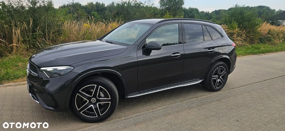 Mercedes-Benz GLC 300 e 4Matic 9G-TRONIC Edition AMG Line - 5