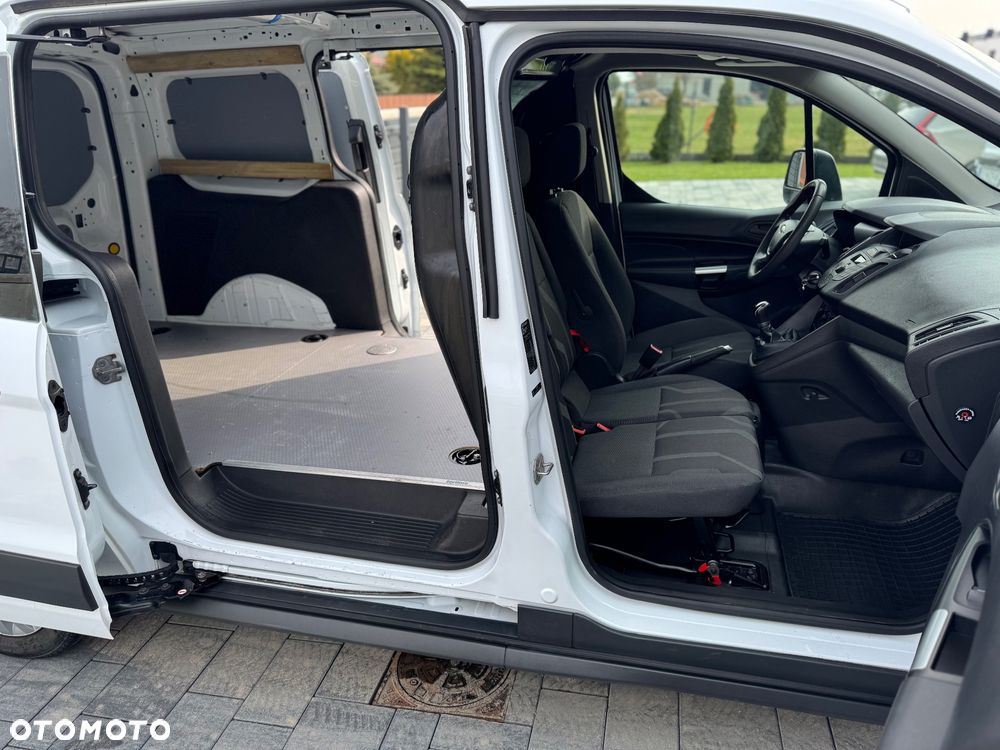 Ford Transit Connect - 12