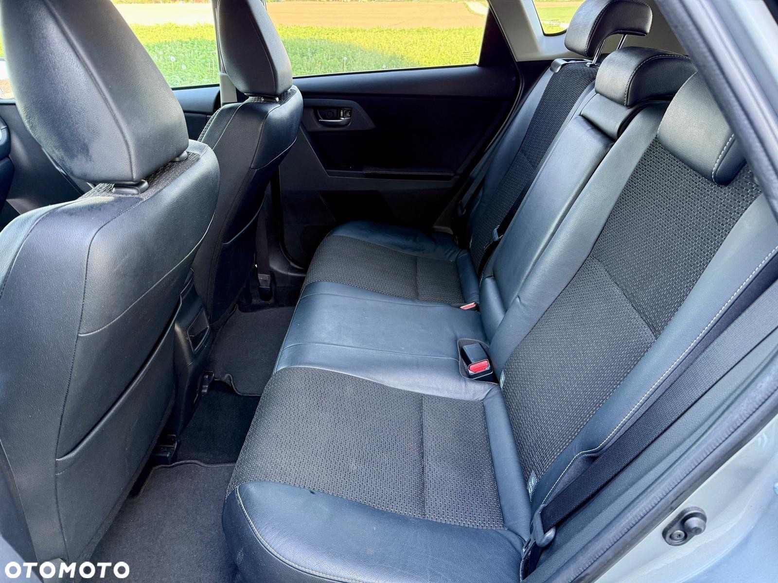 Toyota Auris - 14