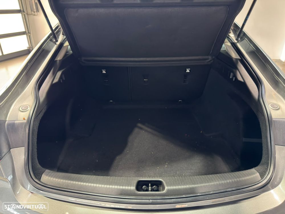 Opel Insignia Grand Sport 1.6 CDTi Business Edition — fotografia 31