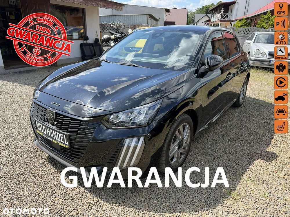 Peugeot 208 - 1