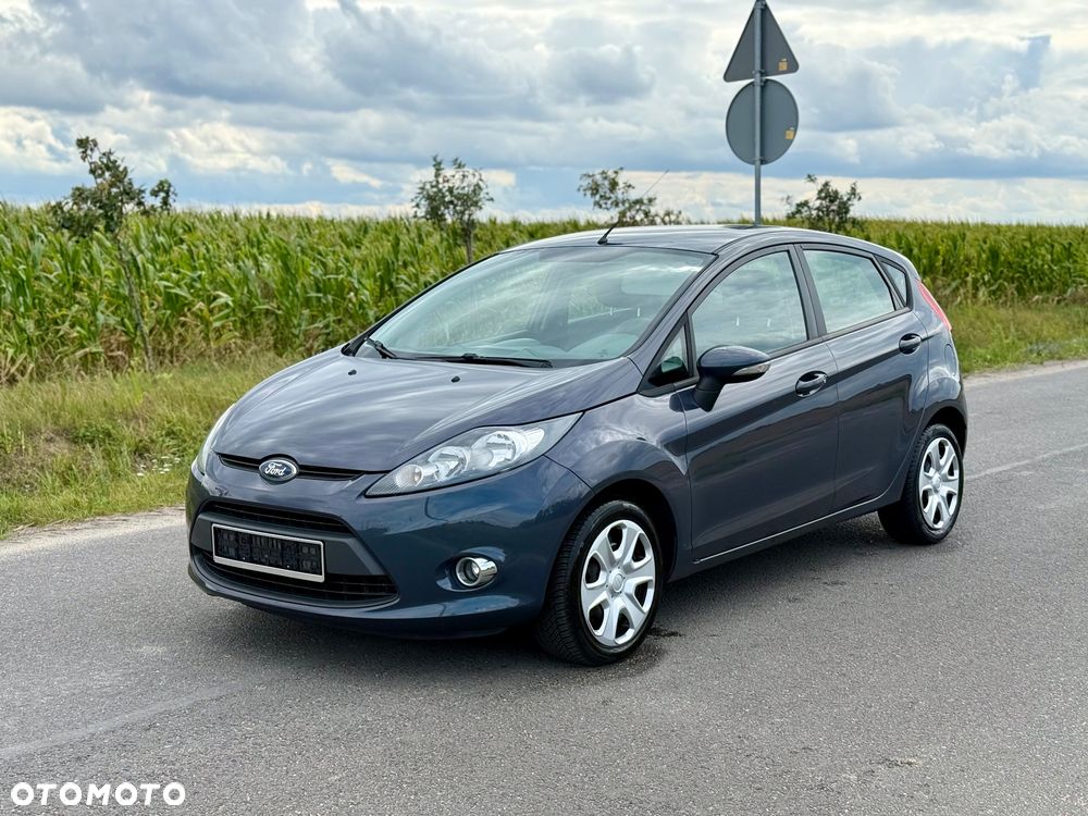 Ford Fiesta 1.25 Celebration - 1