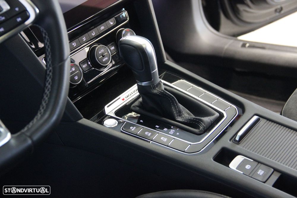 VW Arteon 2.0 TDI R-Line DSG 4Motion - 14