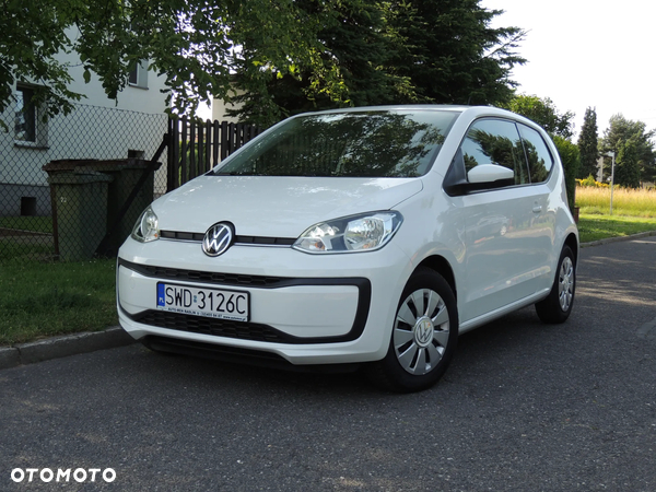 Volkswagen up! (BlueMotion Technology) beats