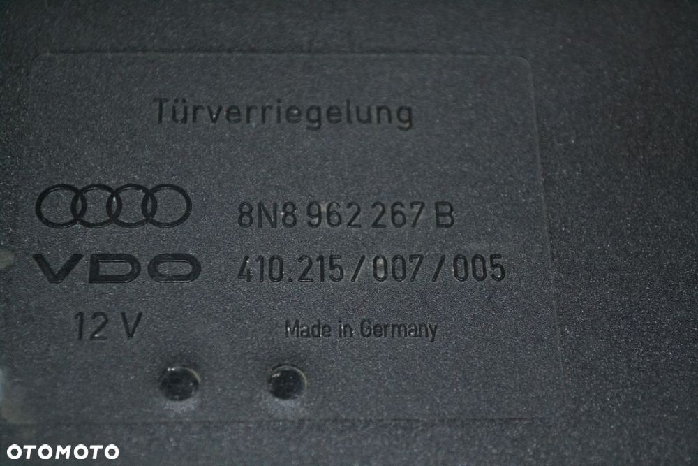 AUDI TT 8N MODUŁ KOMFORTU 8N8962267B - 3