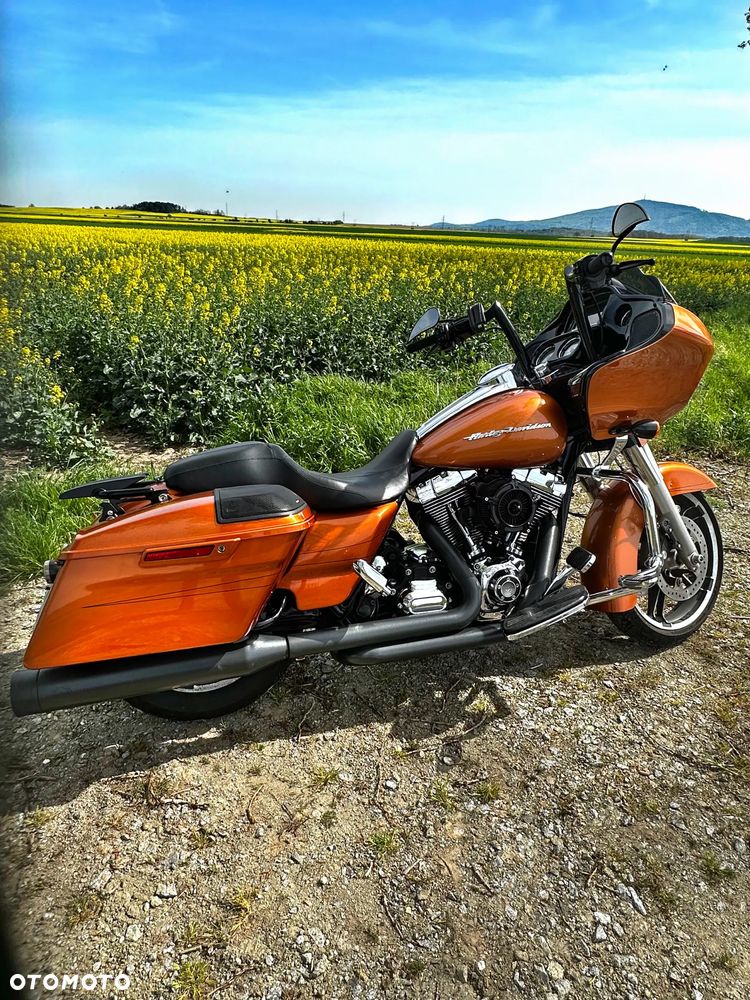 Harley-Davidson Touring Road Glide - 4