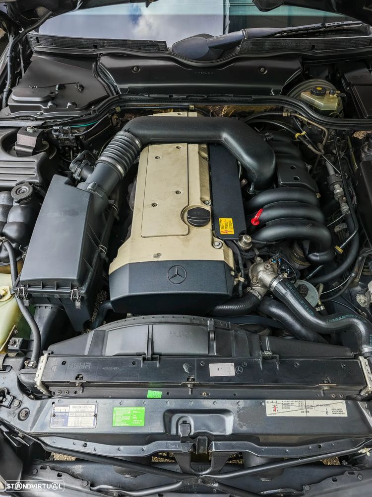 Mercedes-Benz SL 320 Standard - 39