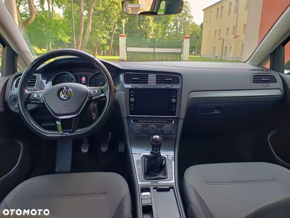 Volkswagen Golf 1.5 TSI BMT Comfortline - 8
