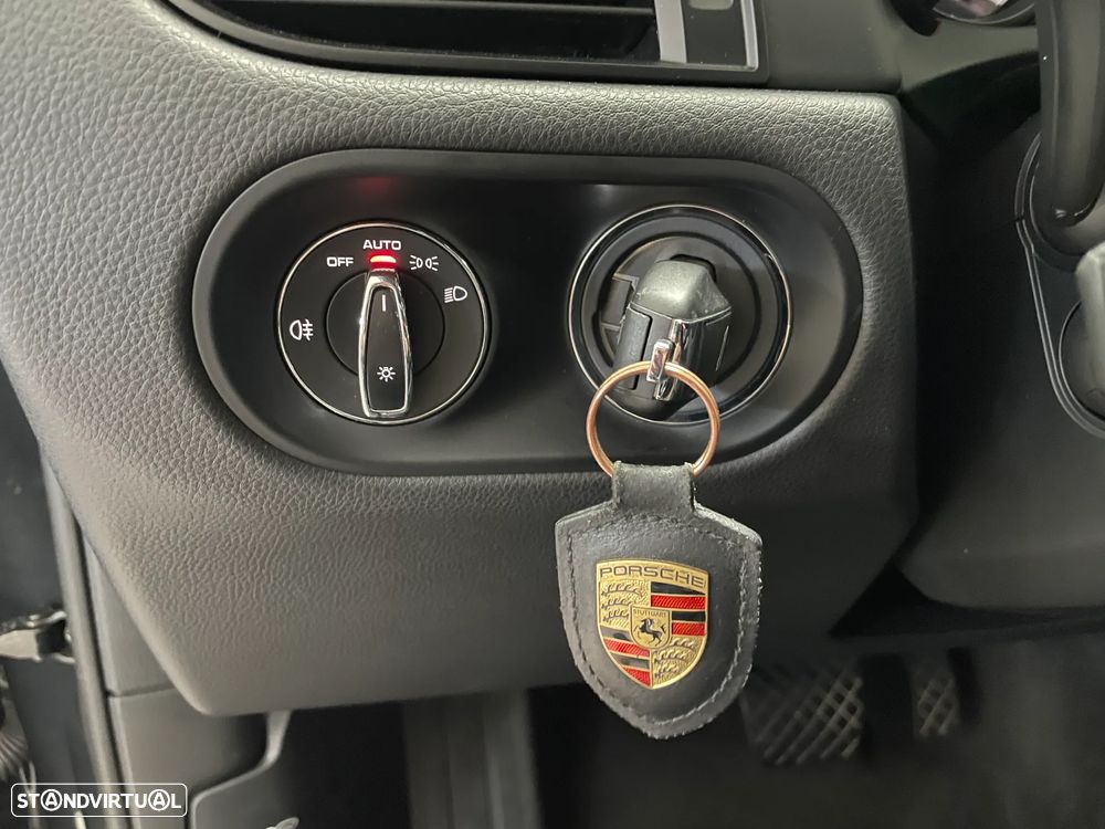 Porsche Macan PDK - 16