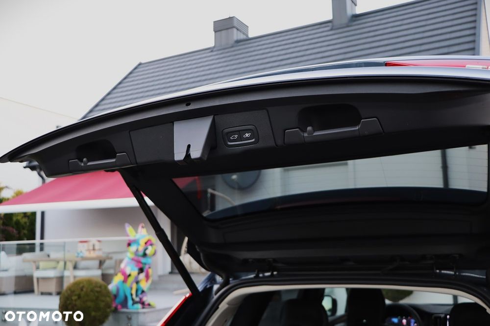 Volvo XC 60 - 31