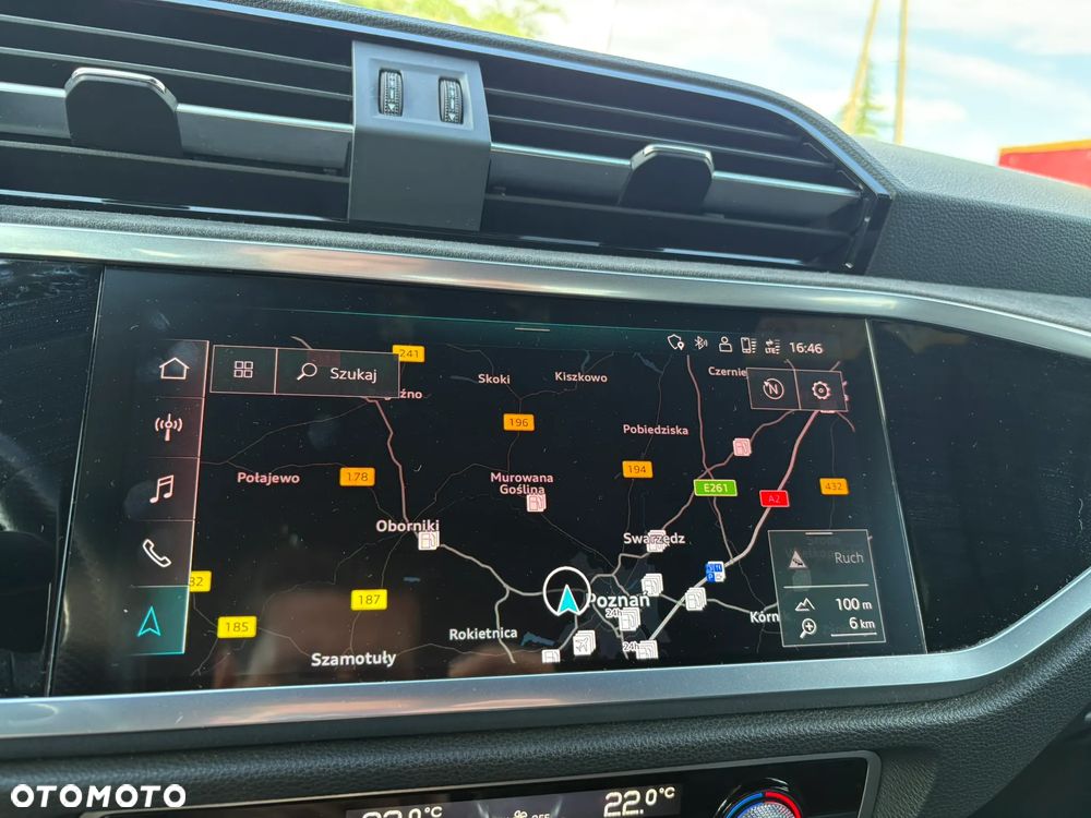 Audi RS Q3 2.5 TFSI quattro S tronic - 22