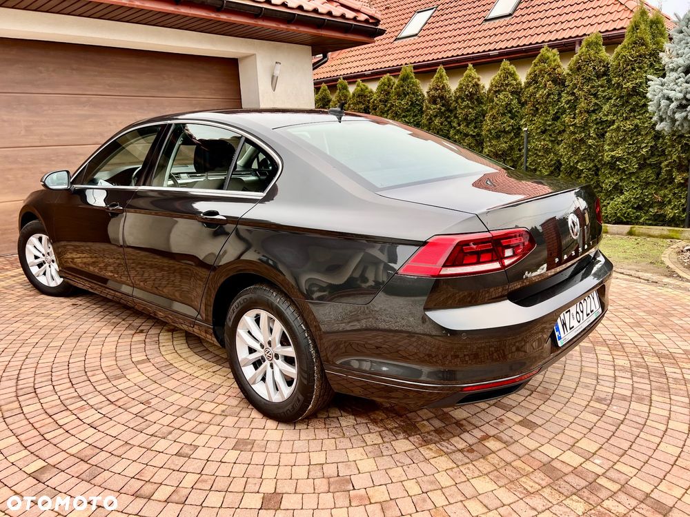 Volkswagen Passat 2.0 TDI EVO Business - 16