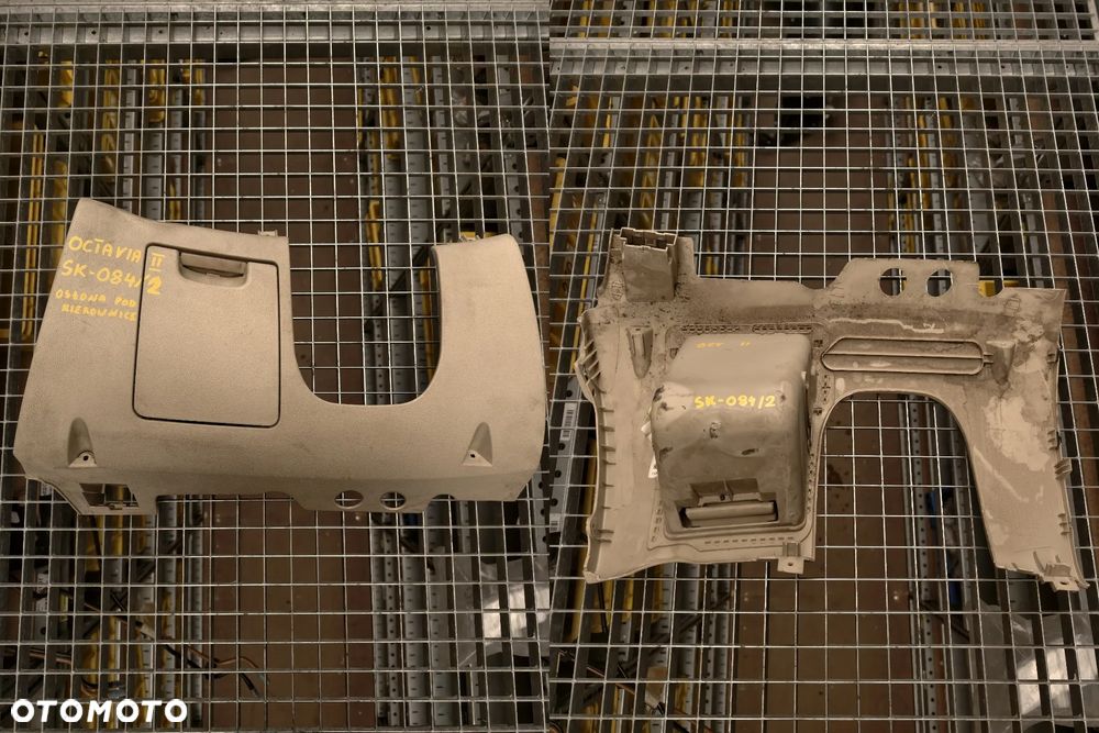 VOLKSWAGEN PORSCHE AUDI SKODA SEAT SCHOWEK PASAŻERA, ŚRODKOWY, KIEROWCY. - 33