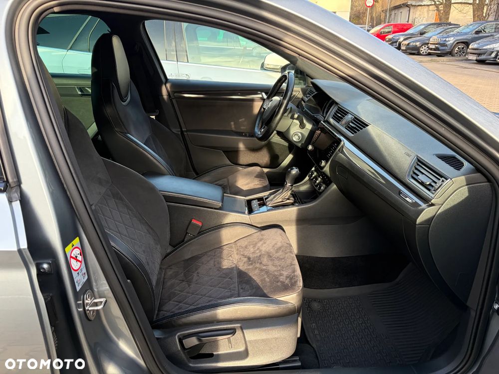 Skoda Superb 1.8 TSI Sportline DSG - 20