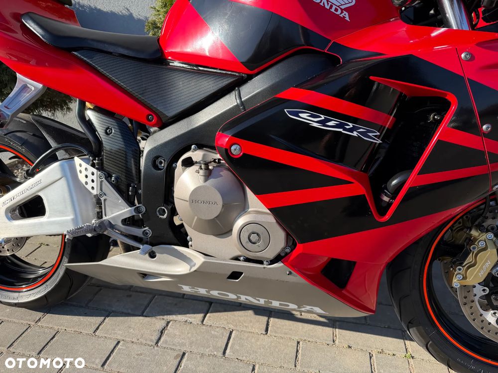 Honda CBR - 23