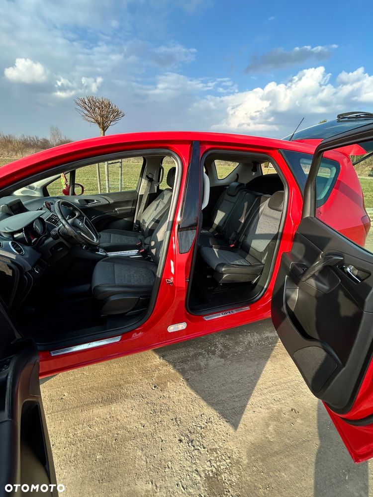 Opel Meriva 1.4 T Cosmo S&S - 15