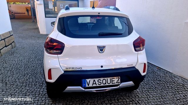 Dacia Spring - 7