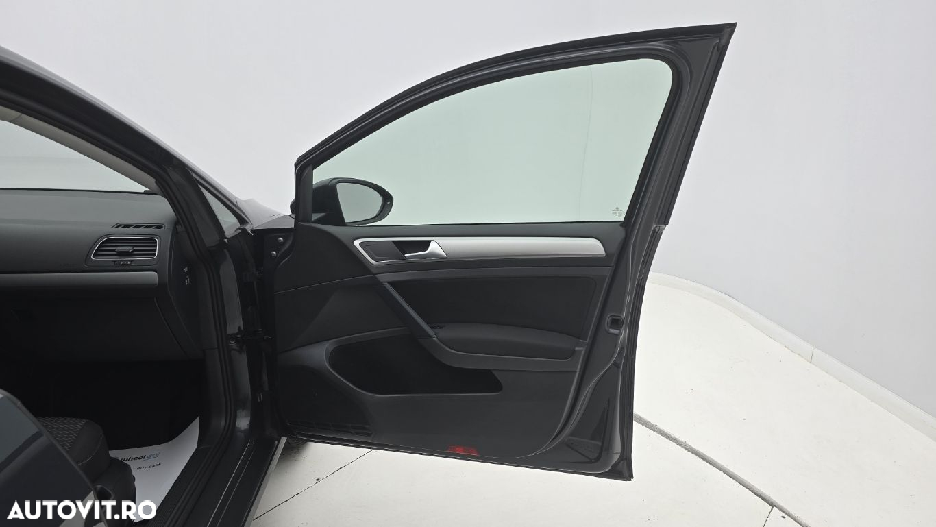 Volkswagen Golf 1.0 TSI Trendline - 18