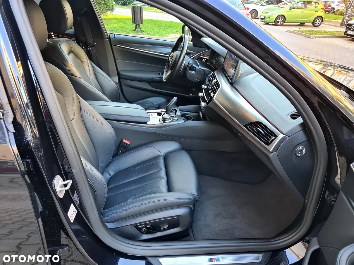 BMW Seria 5 - 25