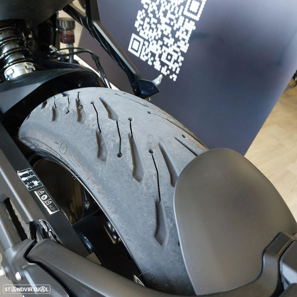 Triumph Trident 660 - 6