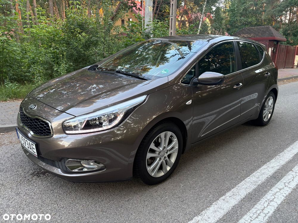 Kia Ceed 1.6 GDI L Business Line - 9