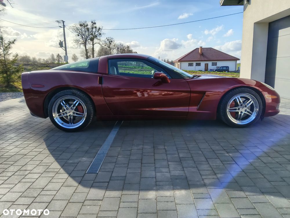 Chevrolet Corvette - 6