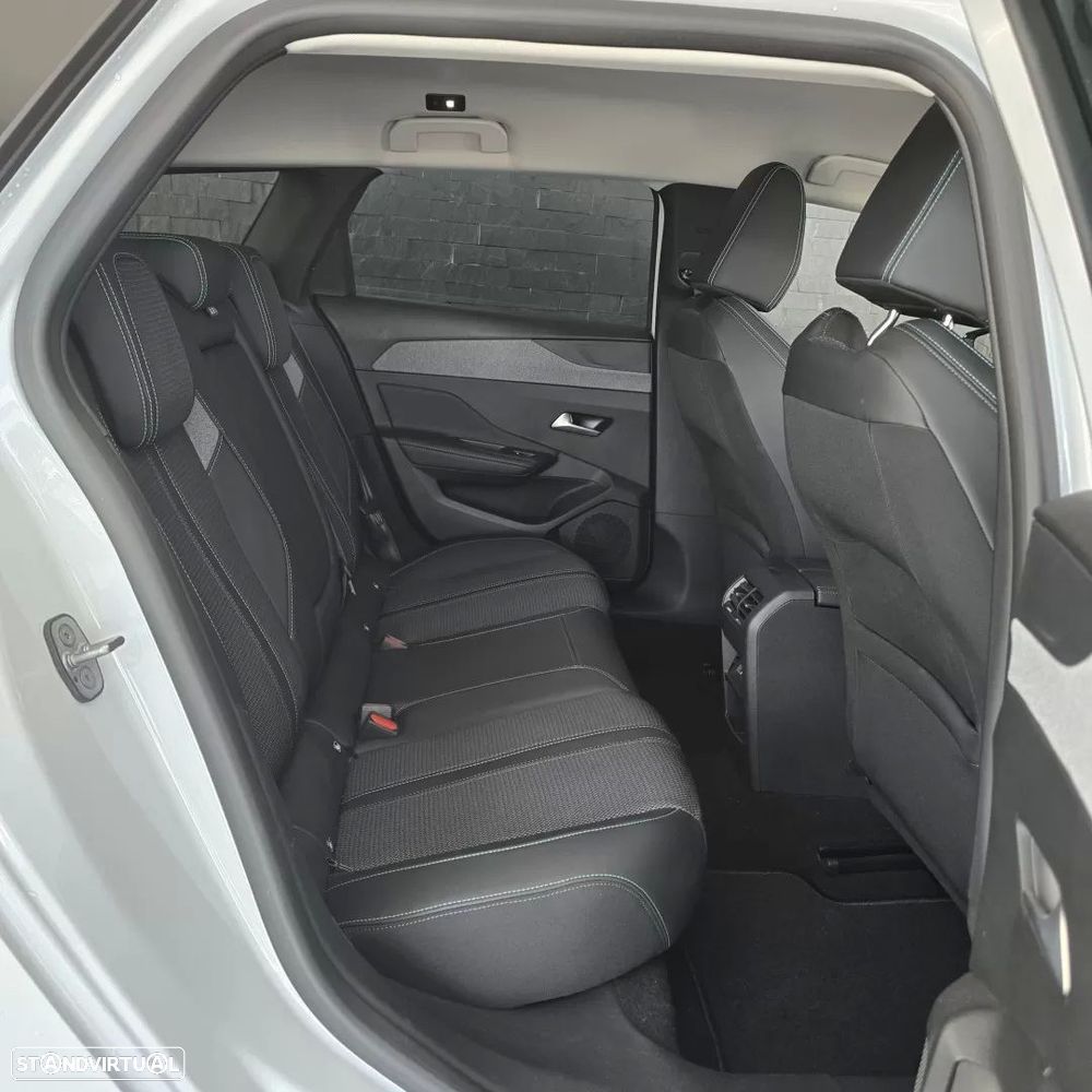 Peugeot 308 SW - 9