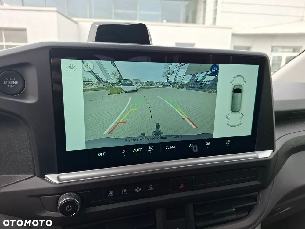 Volkswagen Transporter Kombi L2H1 M1 - 13