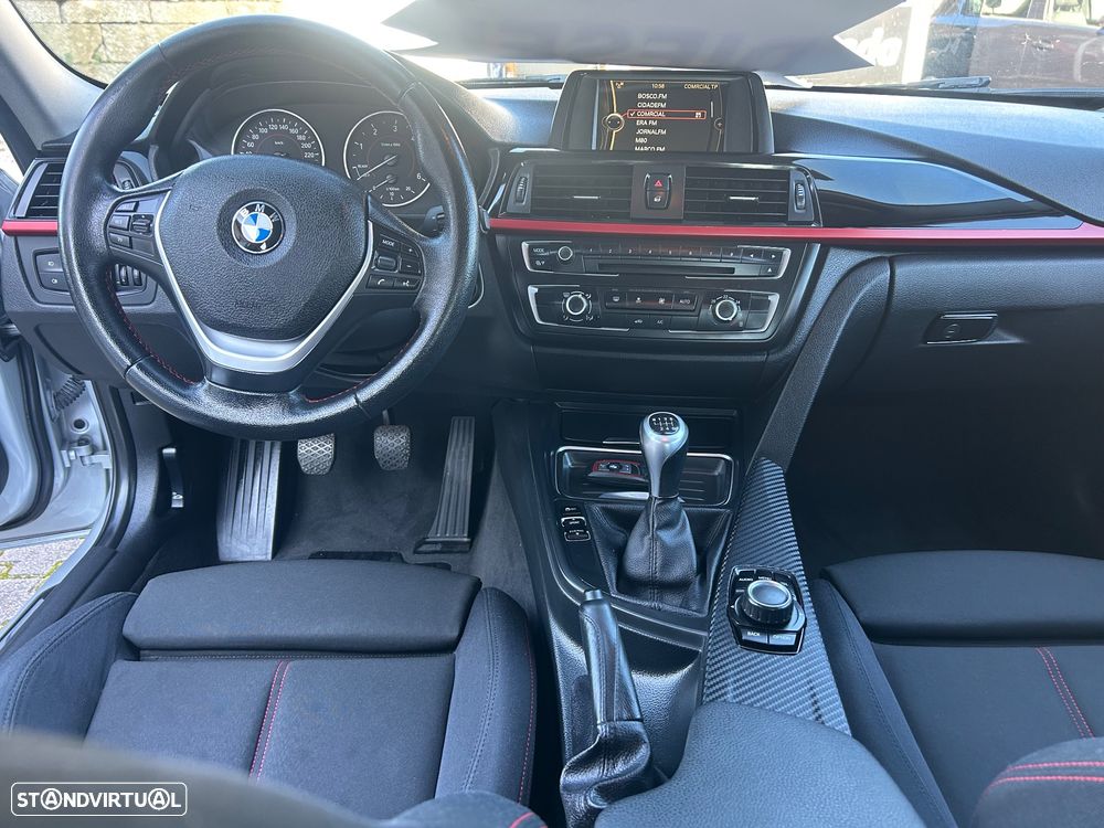 BMW 318 d Line Sport - 10