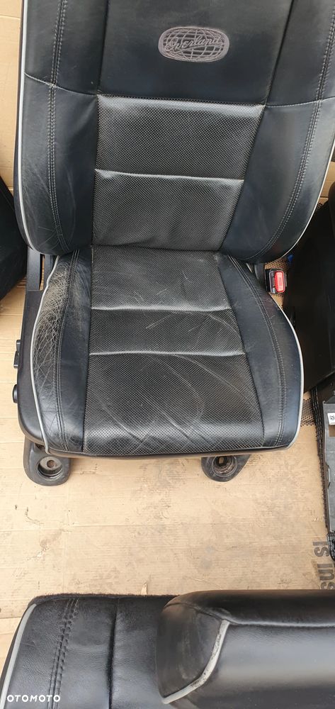 Fotele kanapa boczki podłokietnik komplet półskóra elektryczne Overland Jeep Grand Cherokee 4 WK2 - 12
