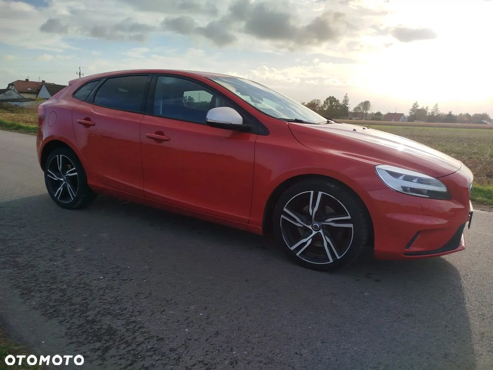 Volvo V40 T2 RDesign - 4