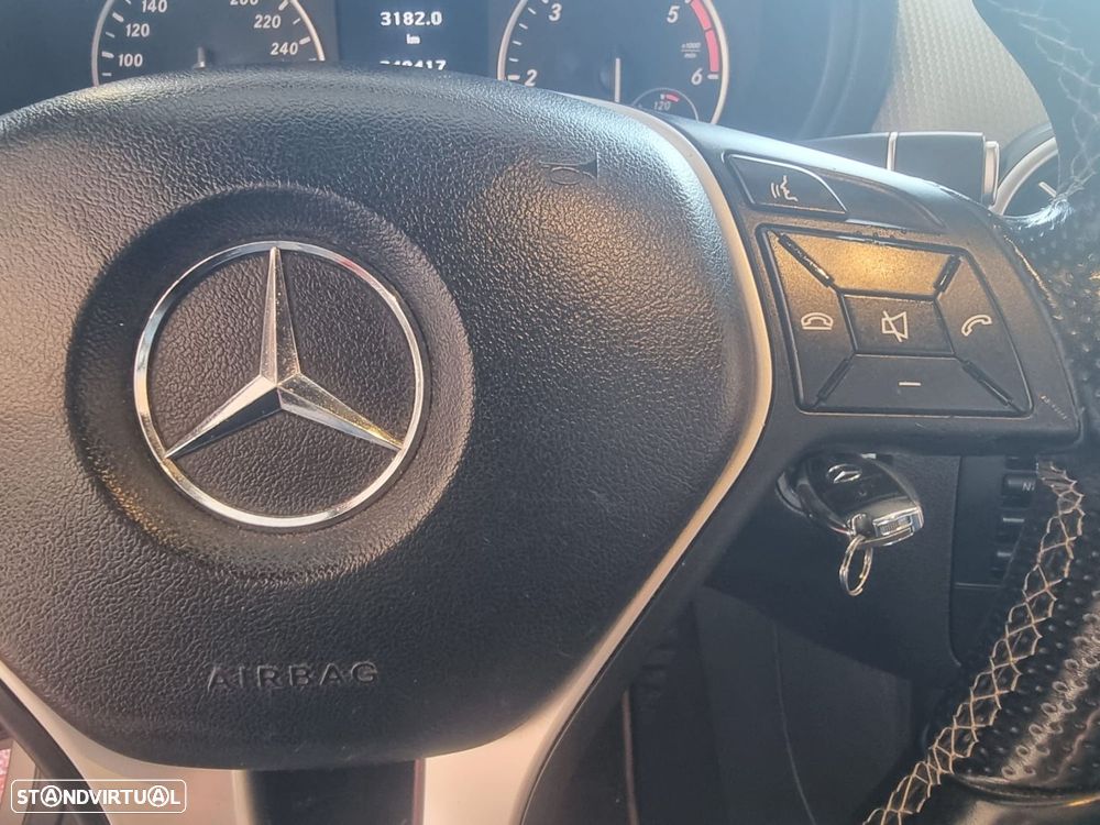 Mercedes-Benz B 180 CDi BlueEfficiency Aut. - 13