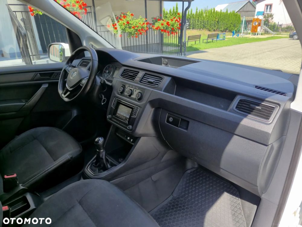 Volkswagen CADDY MAXI - 13