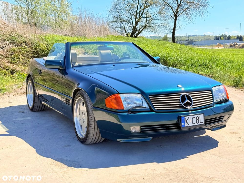 Mercedes-Benz SL - 24