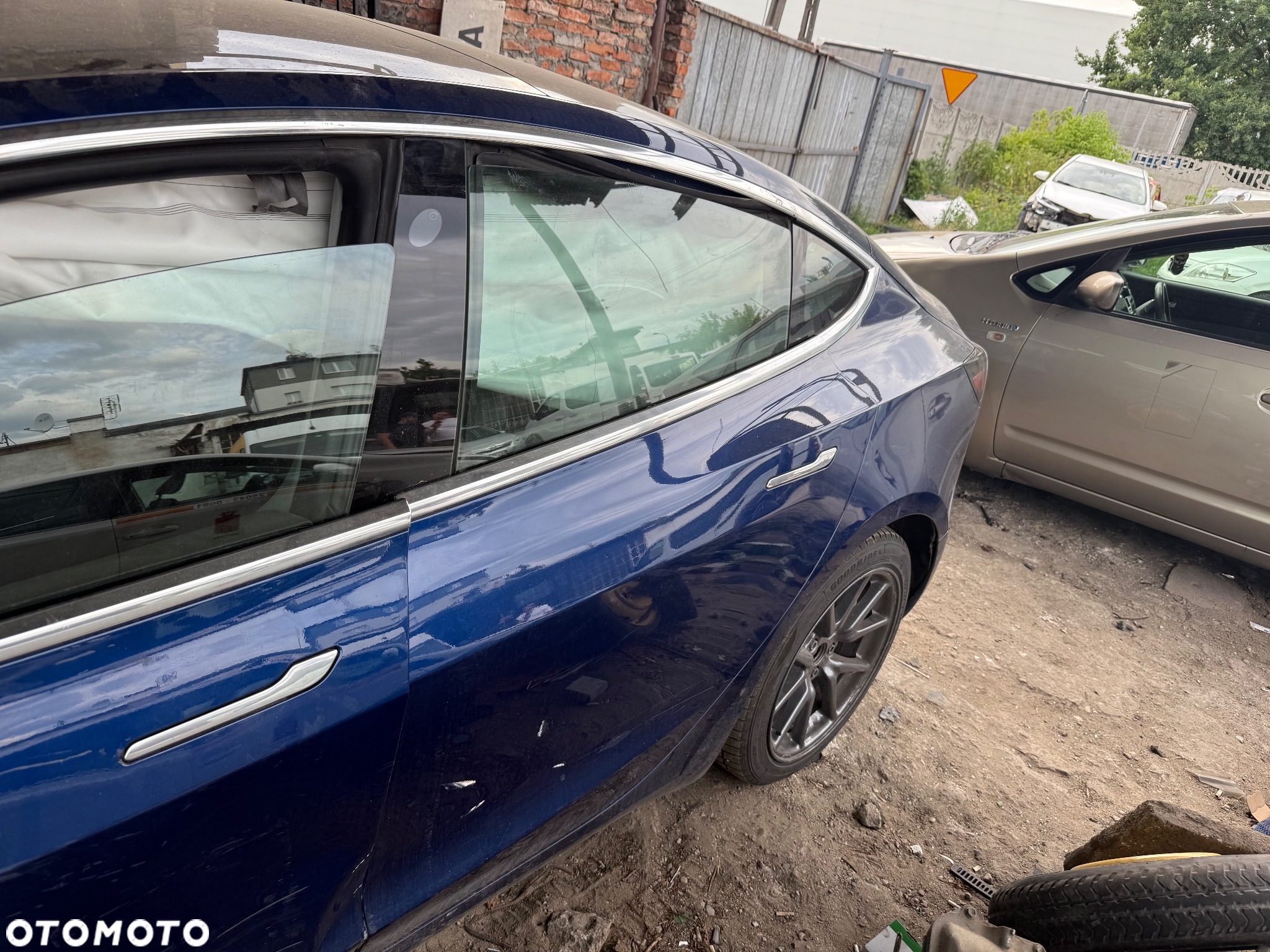 Tesla Model 3 Langstreckenbatterie Allradantrieb Dual Motor - 5