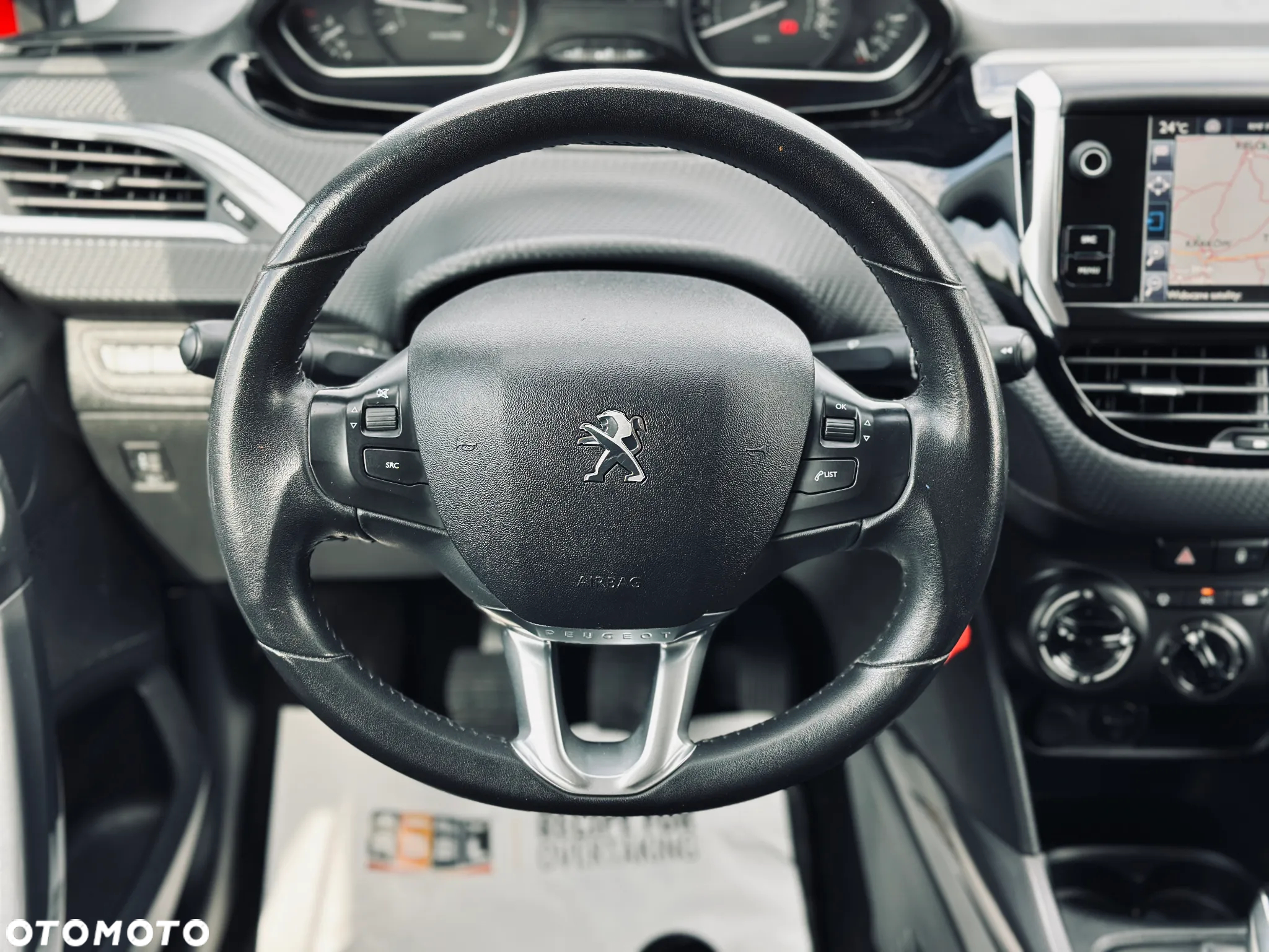 Peugeot 2008 PureTech 110 Stop&Start Style - 24