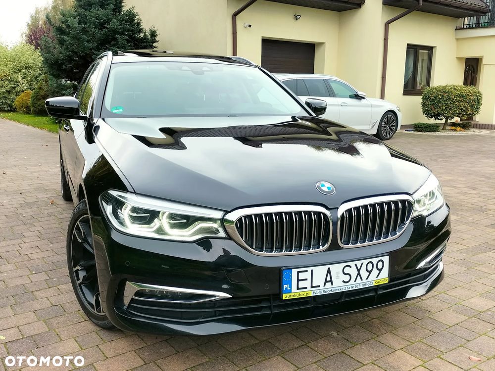 BMW Seria 5 520d Touring Luxury Line - 4