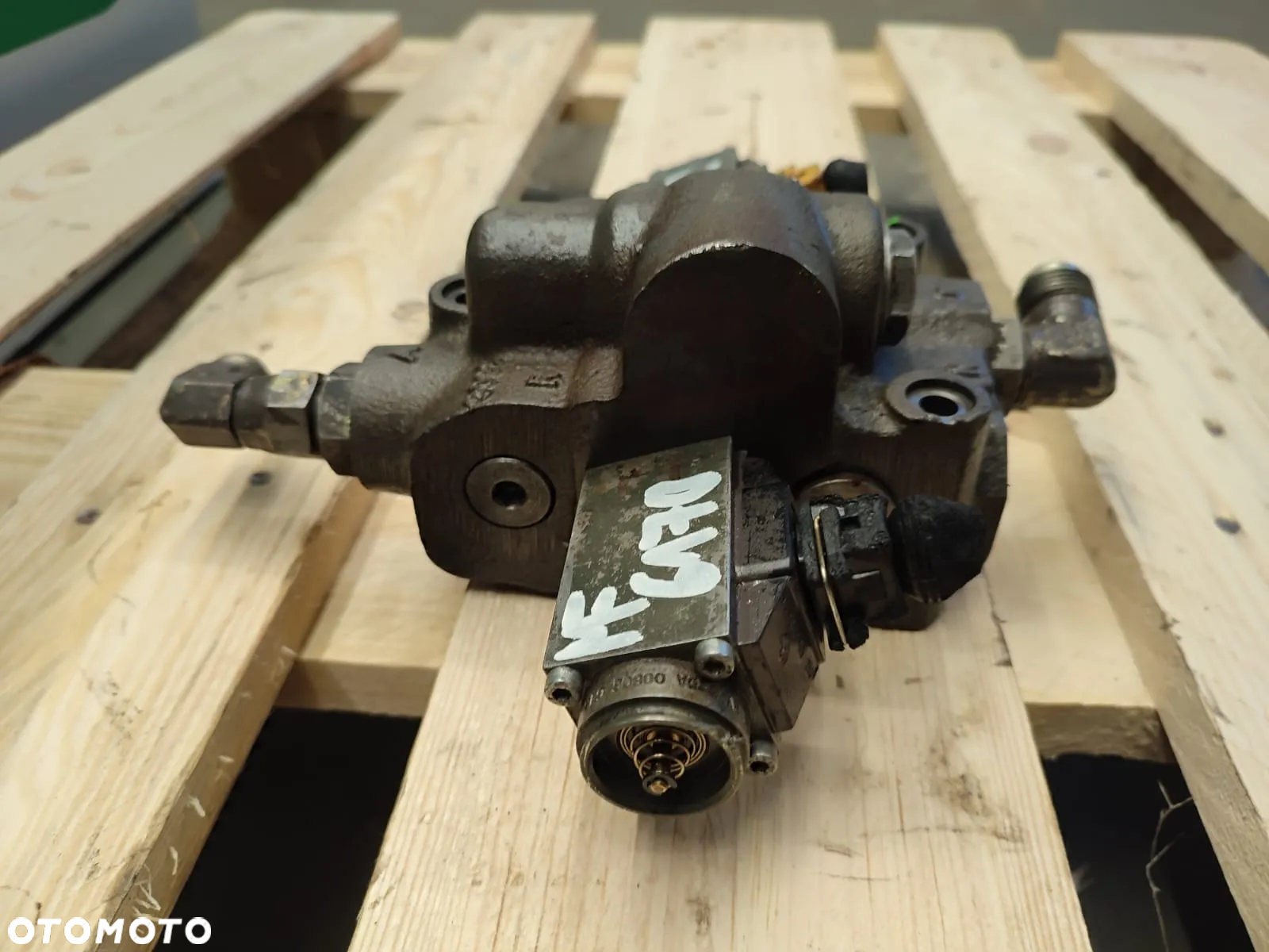 Rozdzielacz 3387006M2 EHR 1525100139 Massey Ferguson 6170 - 5