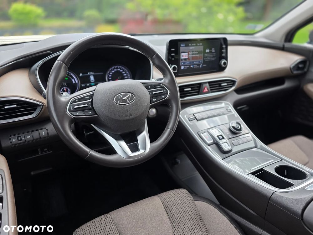 Hyundai Santa Fe 1.6 T-GDI HEV Premium 4WD - 17
