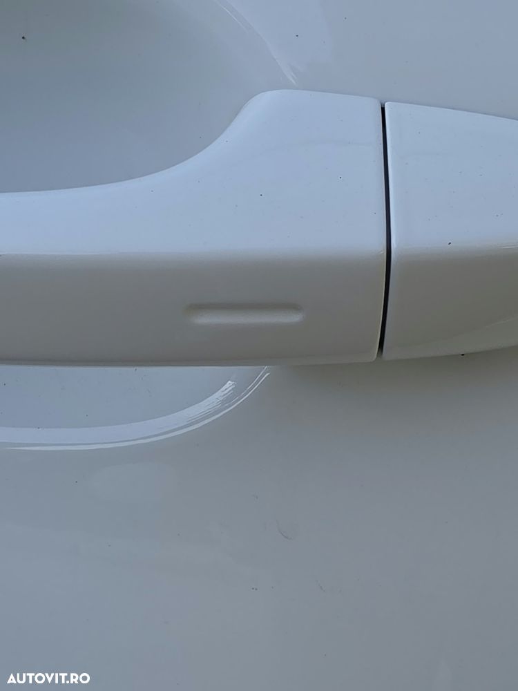 Volkswagen Tiguan - 21