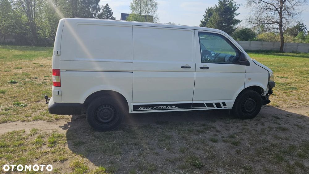 Volkswagen T5 - 11