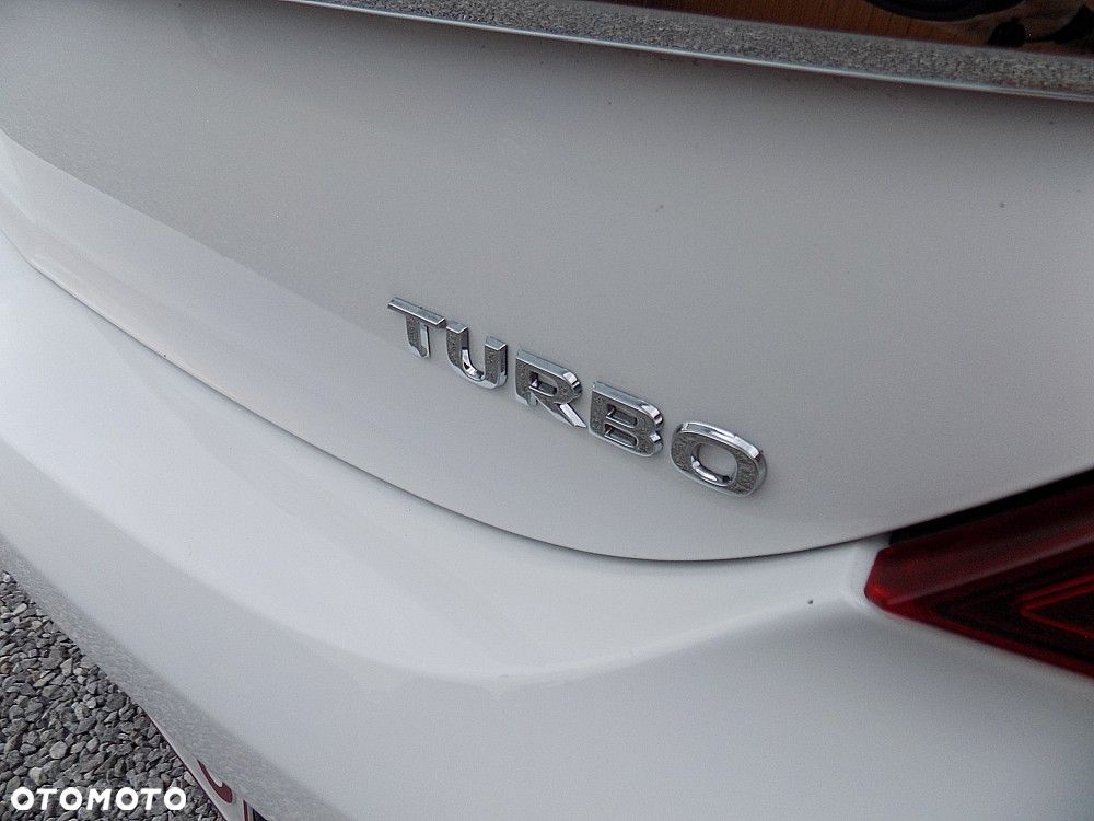 Opel Insignia 1.6 Turbo Design Edition - 27