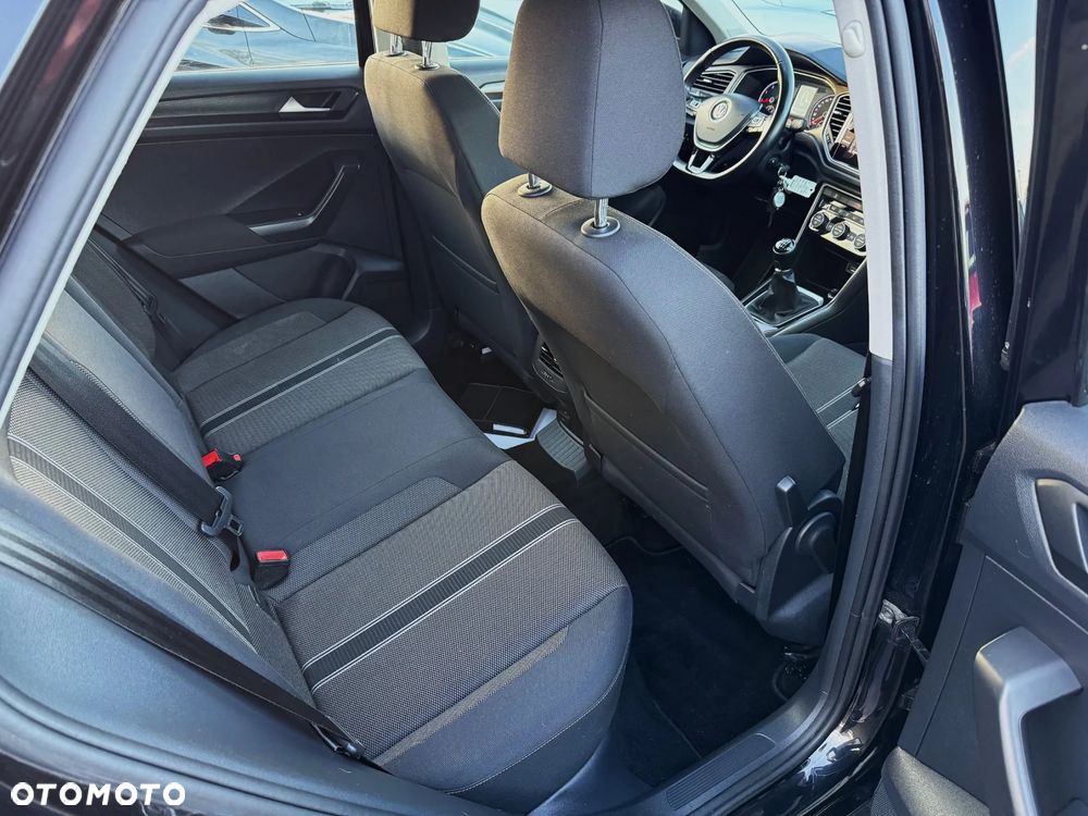 Volkswagen T-Roc 1.5 TSI OPF ACTIVE - 11